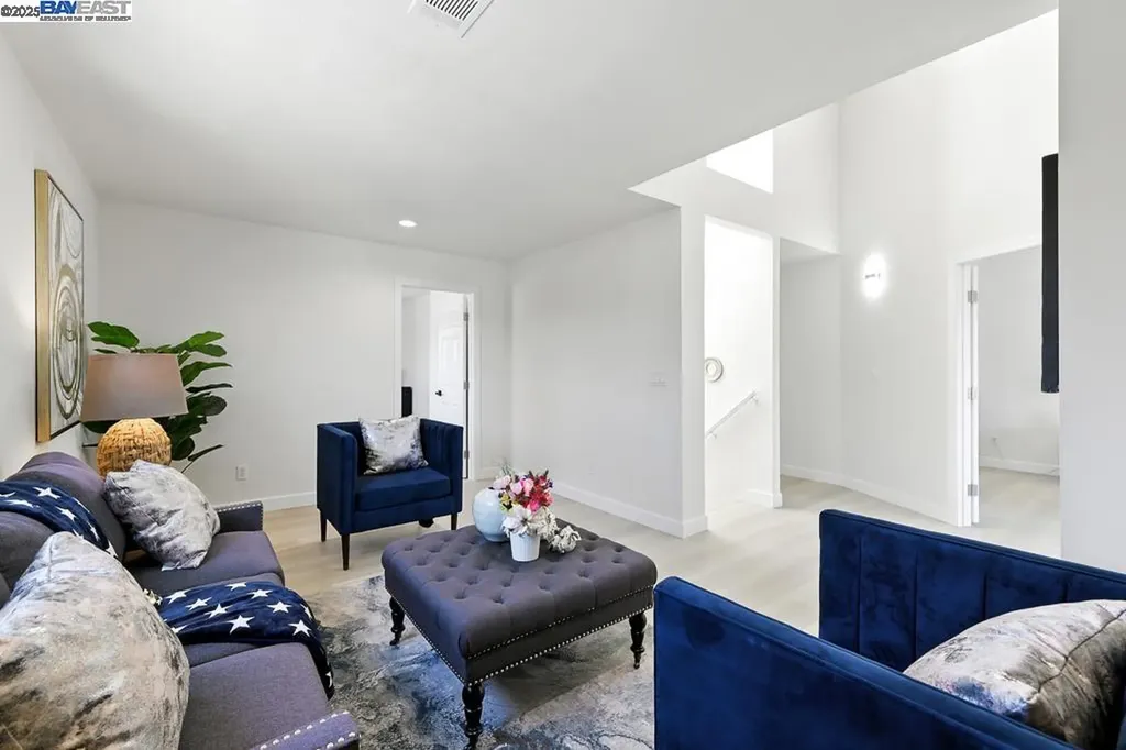 1739 22nd Street Oakland CA 94606