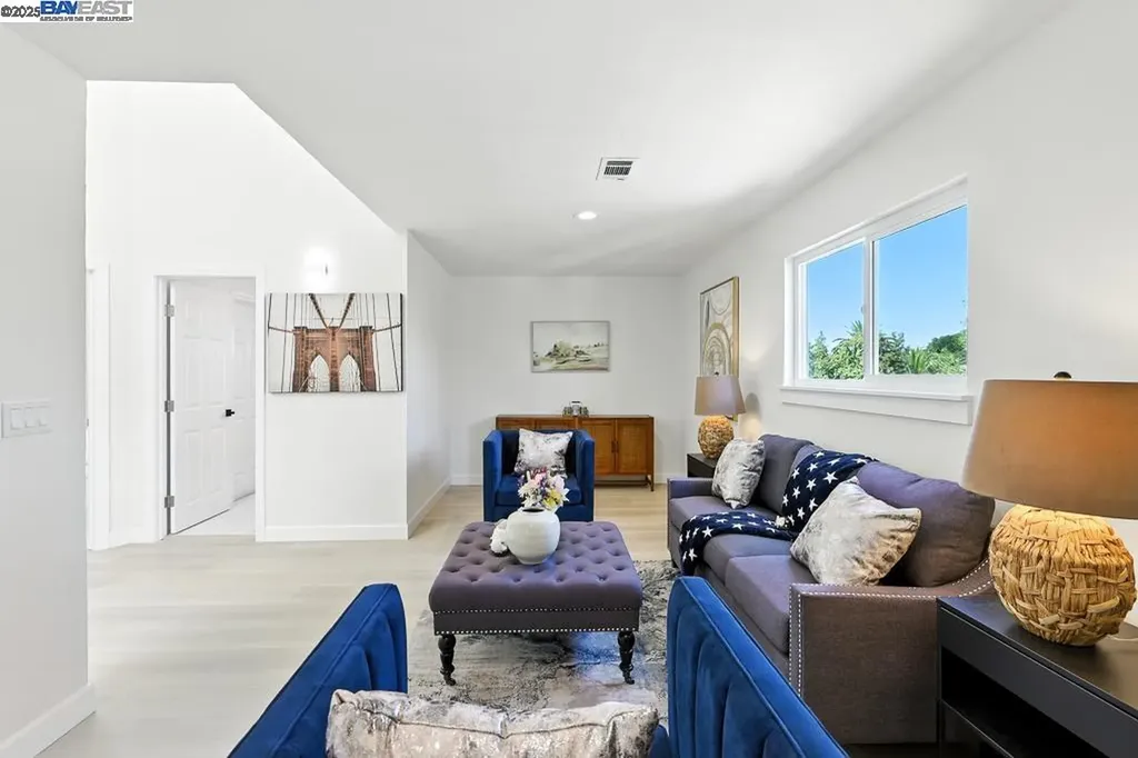 1739 22nd Street Oakland CA 94606