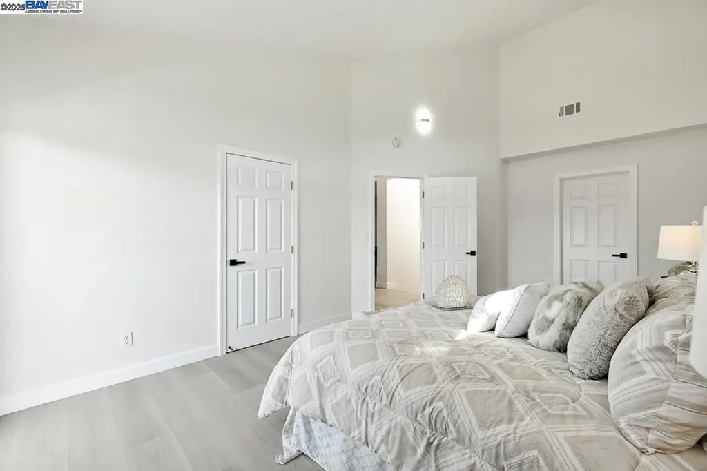 1739 22nd Street Oakland CA 94606