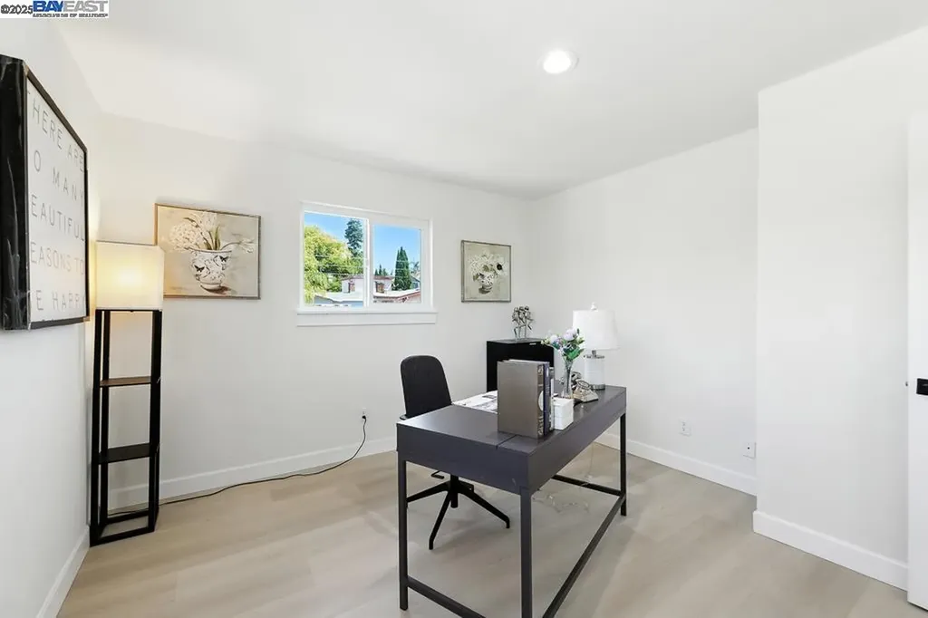 1739 22nd Street Oakland CA 94606