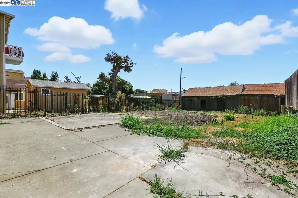 1739 22nd Street Oakland CA 94606