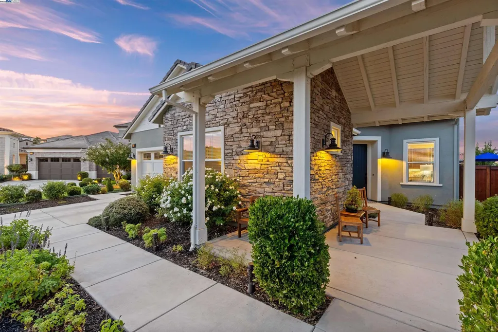 2062 Reserva Court Brentwood CA 94513