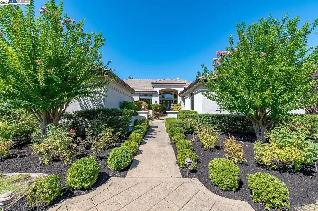 641 Varese Court Pleasanton CA 94566