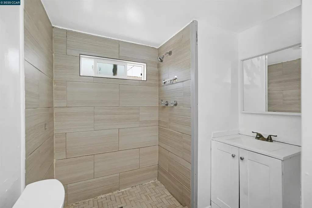 1153 Rumrill Boulevard San Pablo CA 94806