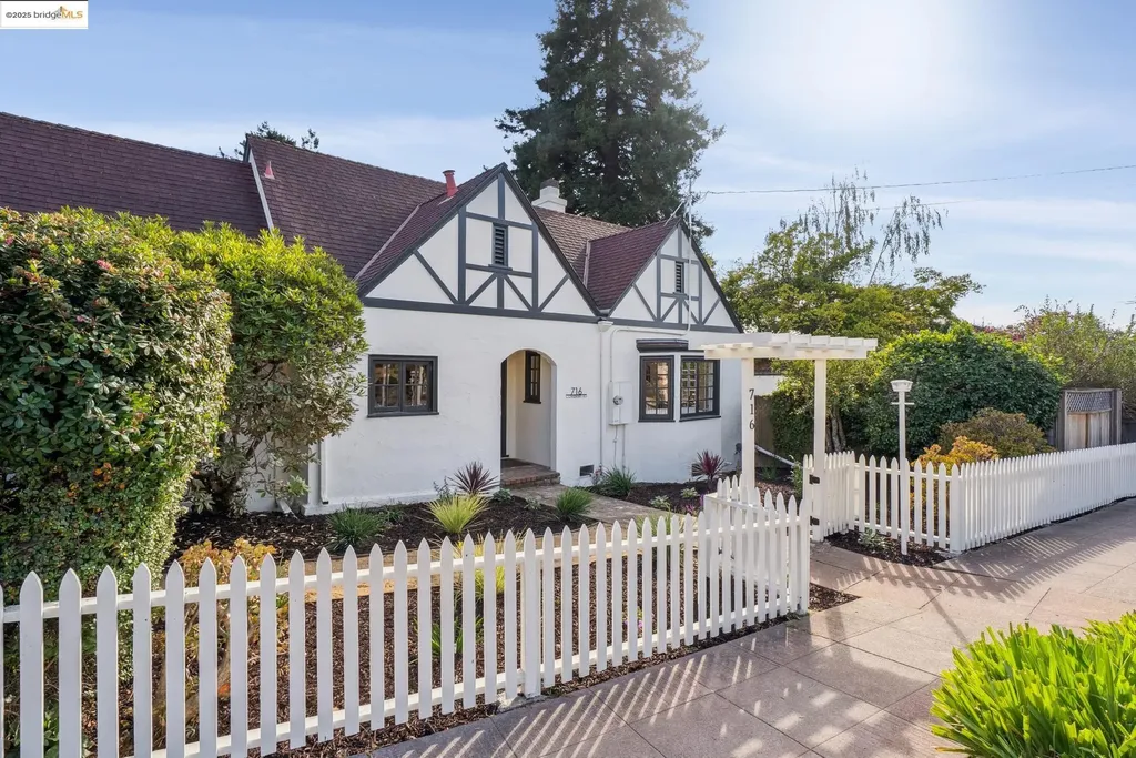 716 Coventry Road Kensington CA 94707