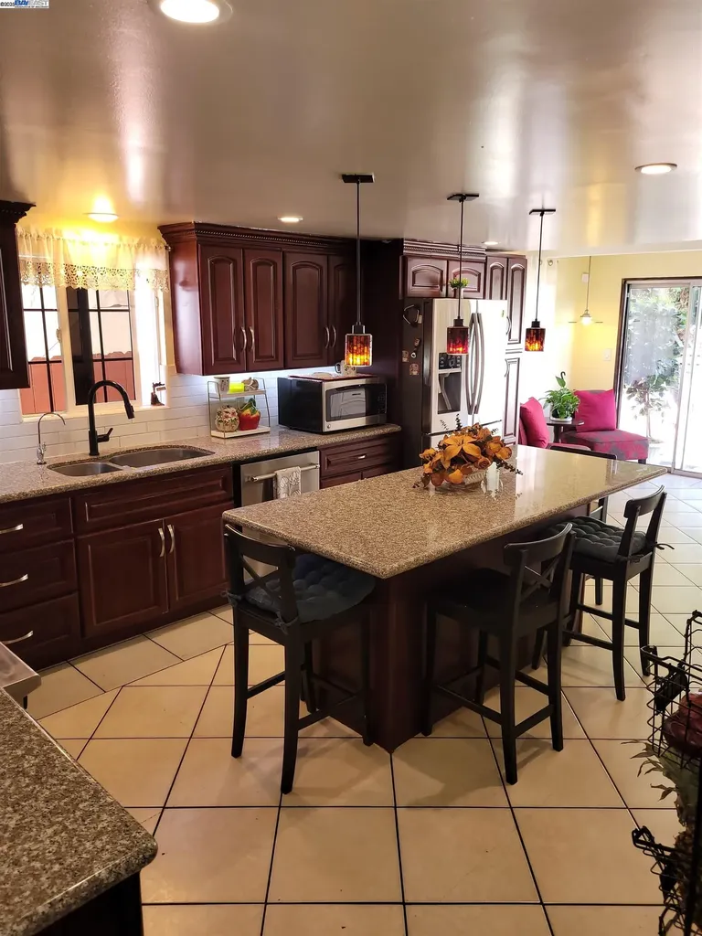 4441 Jana Vista Road El Sobrante CA 94803