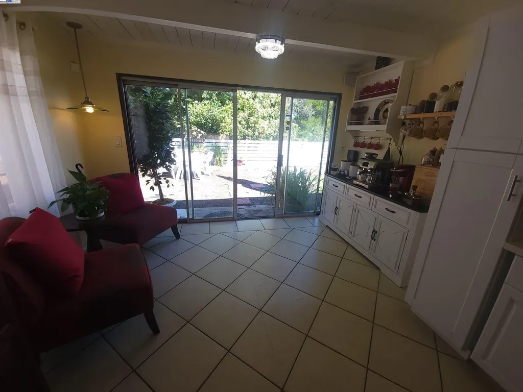 4441 Jana Vista Road El Sobrante CA 94803