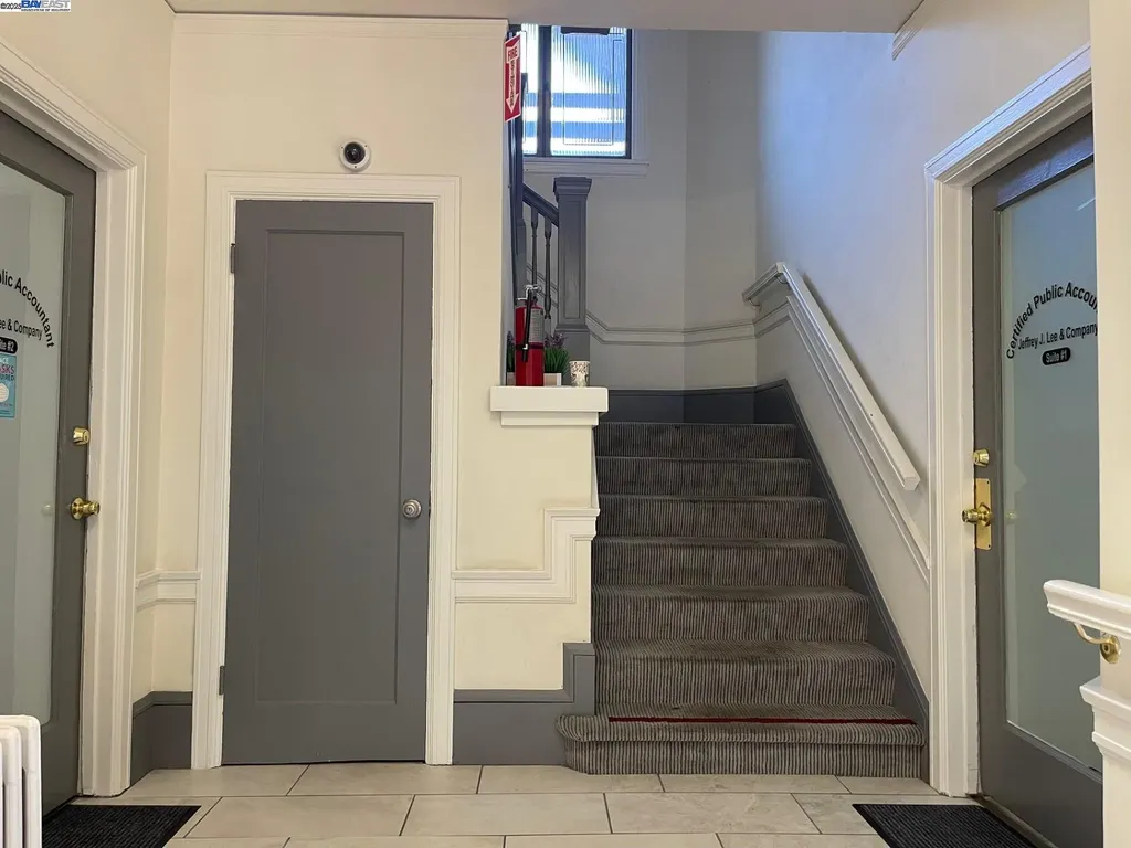 370 Grand Avenue Oakland CA 94610