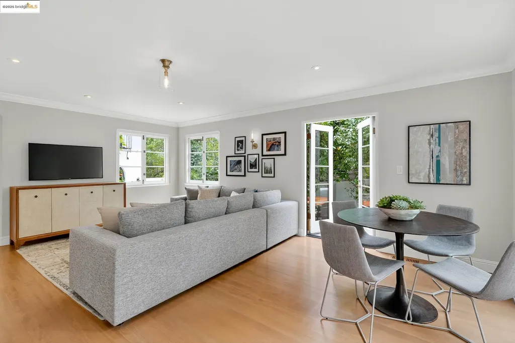 191 Indian Road Piedmont CA 94610