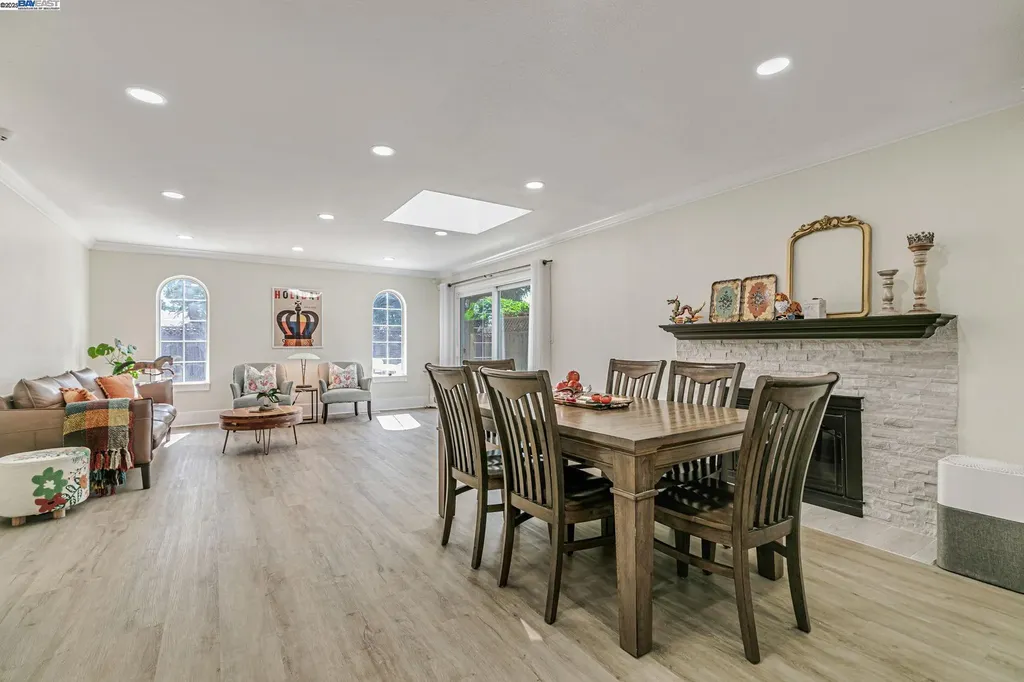 4714 Serra Avenue Fremont CA 94538