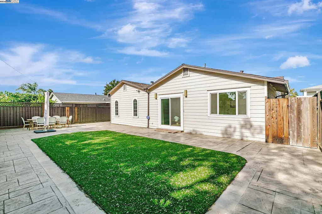 4714 Serra Avenue Fremont CA 94538