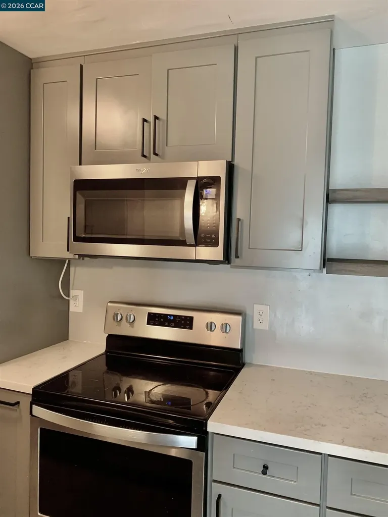 567 Oakland Avenue Oakland CA 94611