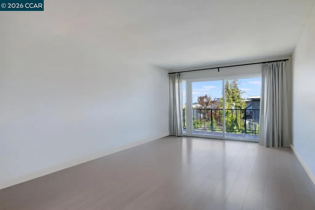 567 Oakland Avenue Oakland CA 94611