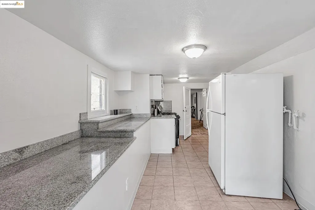 725 21st Street Oakland CA 94606