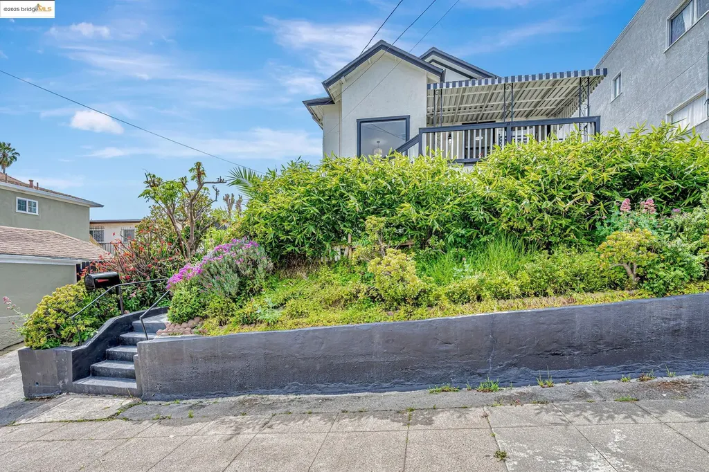 725 21st Street Oakland CA 94606