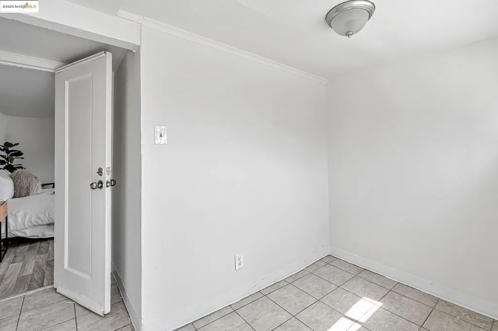 725 21st Street Oakland CA 94606