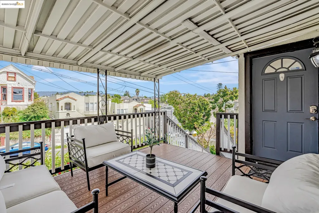 725 21st Street Oakland CA 94606