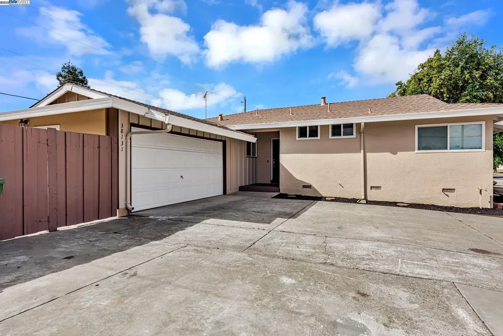 38131 Acacia Street Fremont CA 94536