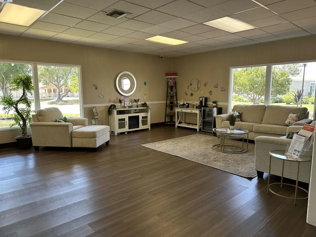 257 Manitoba Green Fremont CA 94538