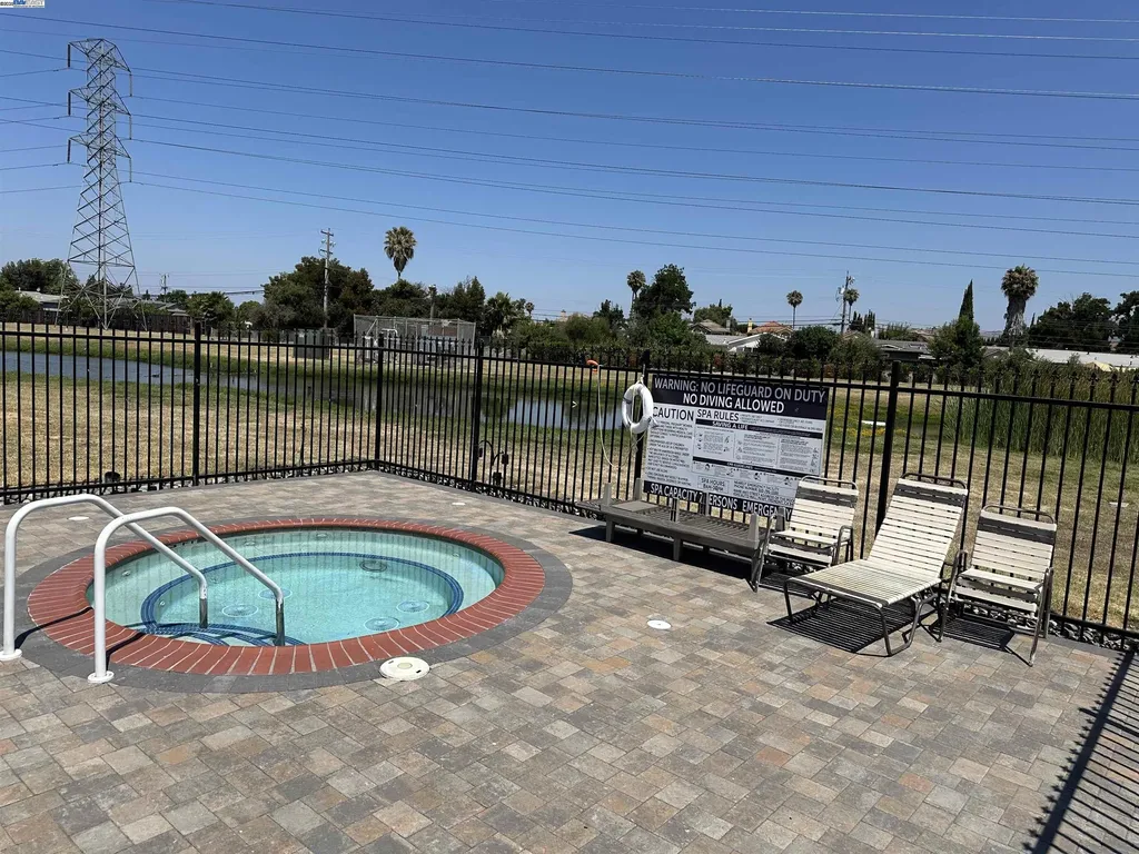 257 Manitoba Green Fremont CA 94538