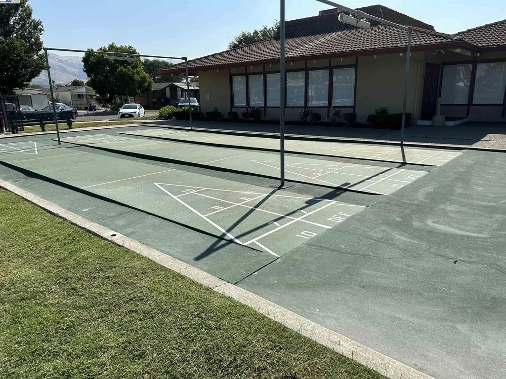 257 Manitoba Green Fremont CA 94538
