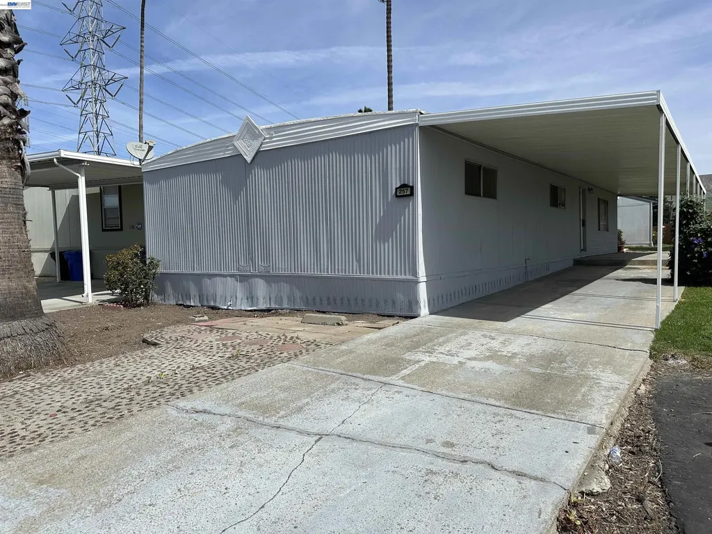 257 Manitoba Green Fremont CA 94538