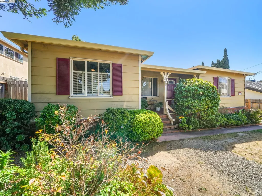 4469 Heyer Avenue Castro Valley CA 94546