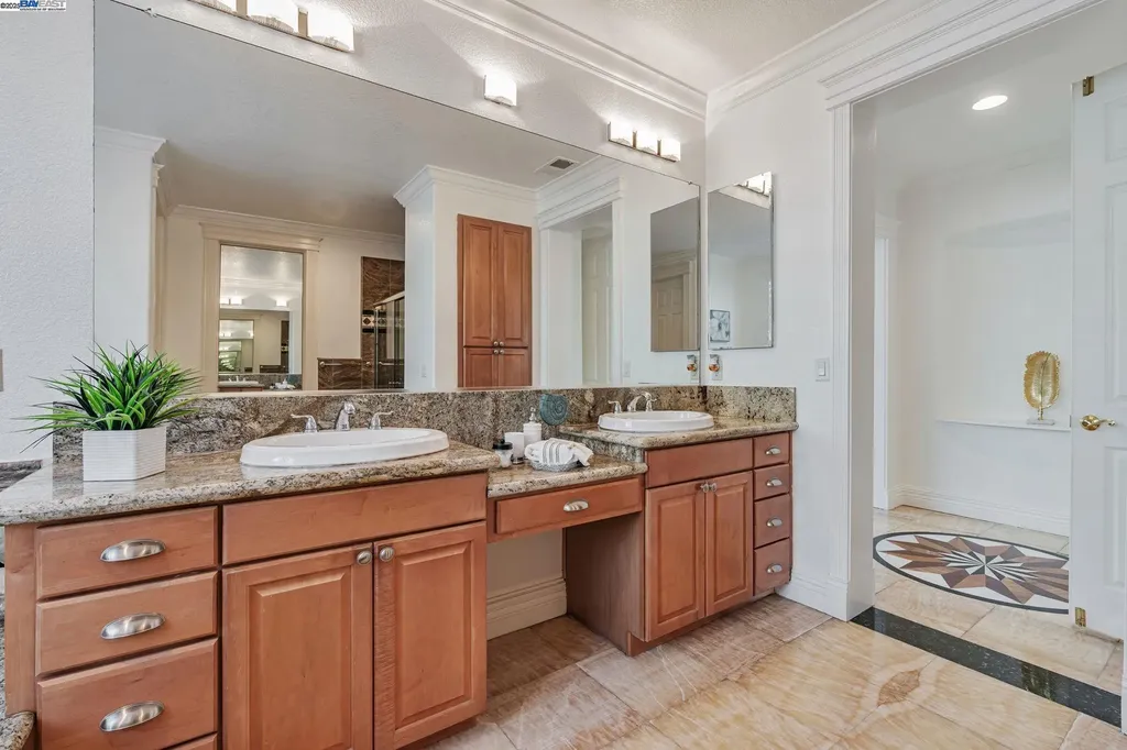 5065 Carbondale Way Antioch CA 94531