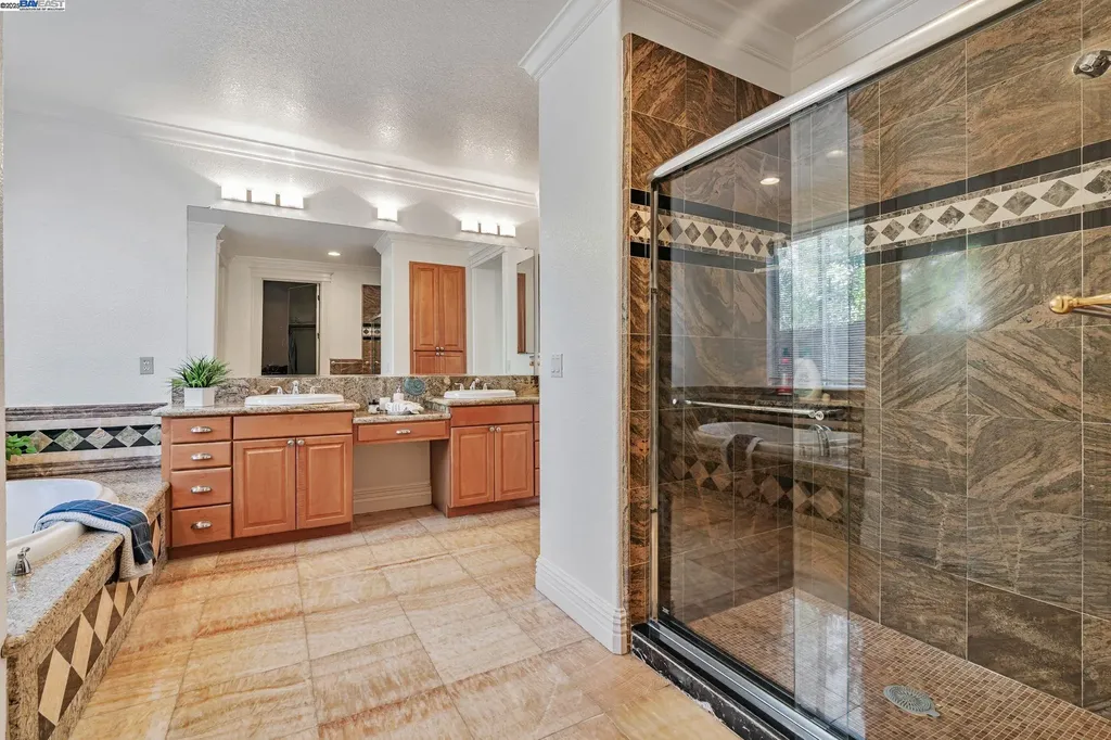 5065 Carbondale Way Antioch CA 94531