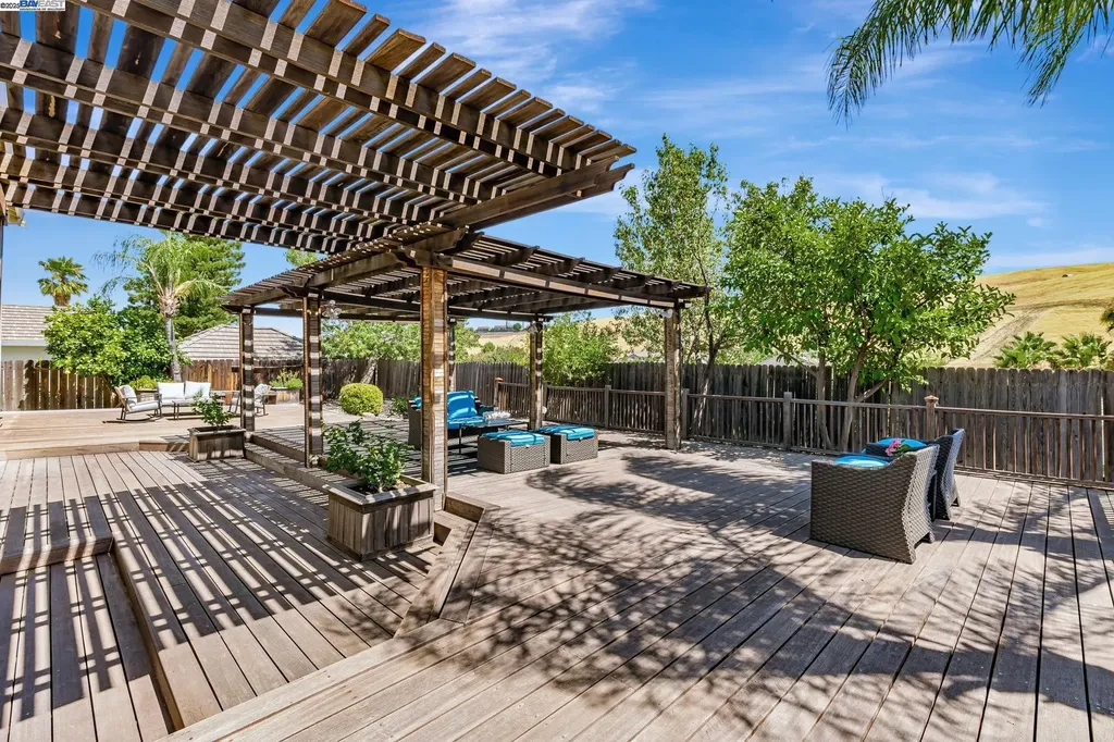 5065 Carbondale Way Antioch CA 94531