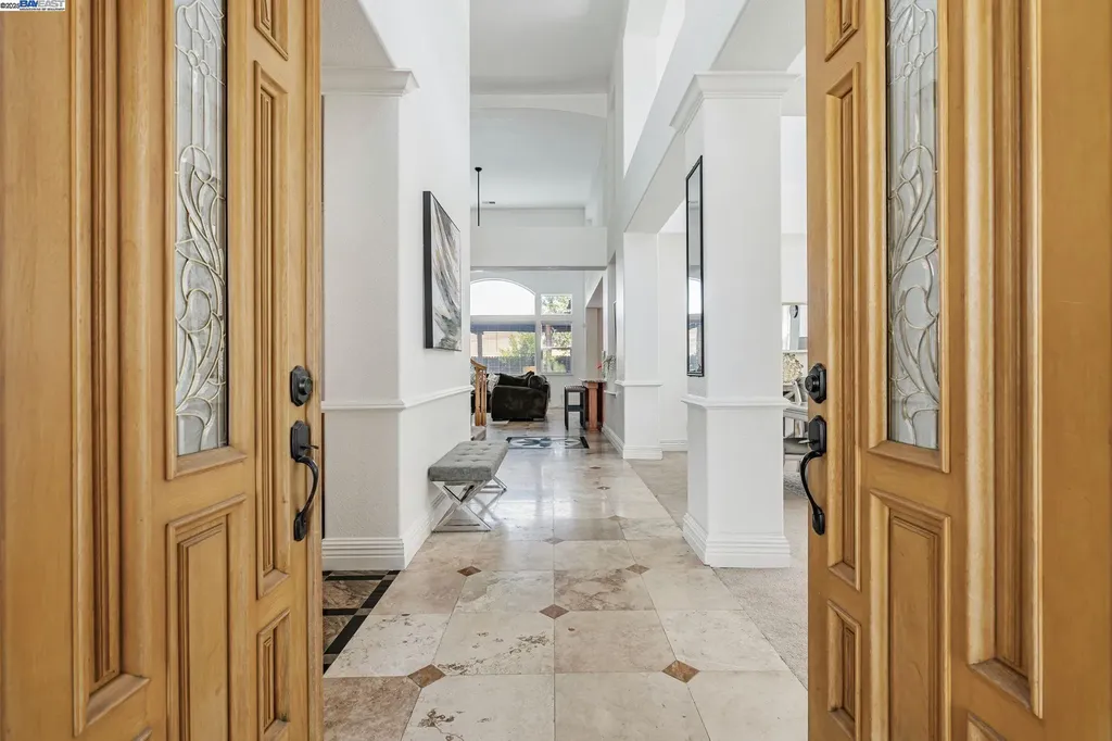 5065 Carbondale Way Antioch CA 94531