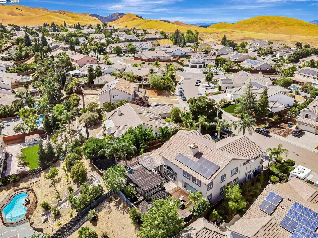 5065 Carbondale Way Antioch CA 94531