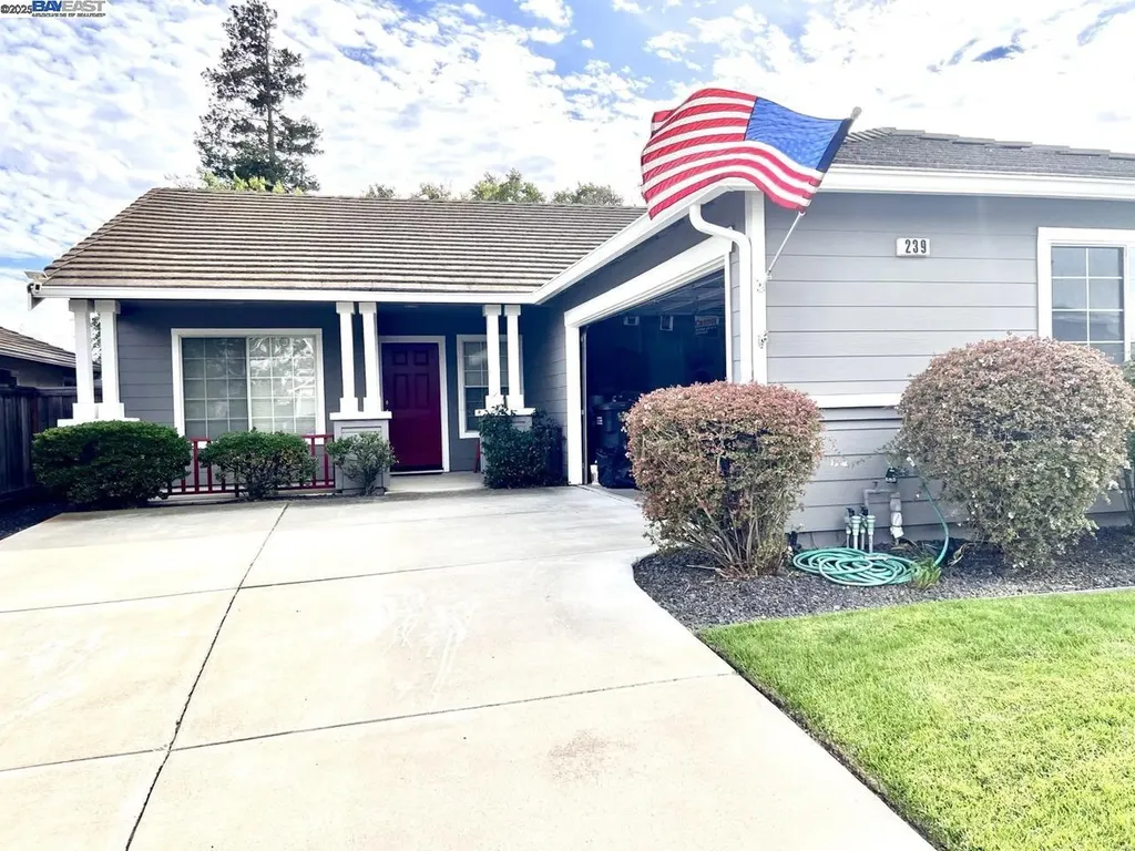 239 Sterling Way Oakley CA 94561