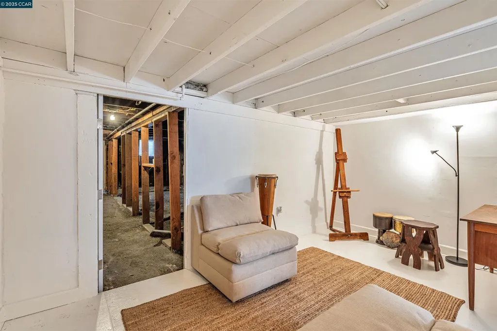 1525 3rd Street Oakland CA 94607