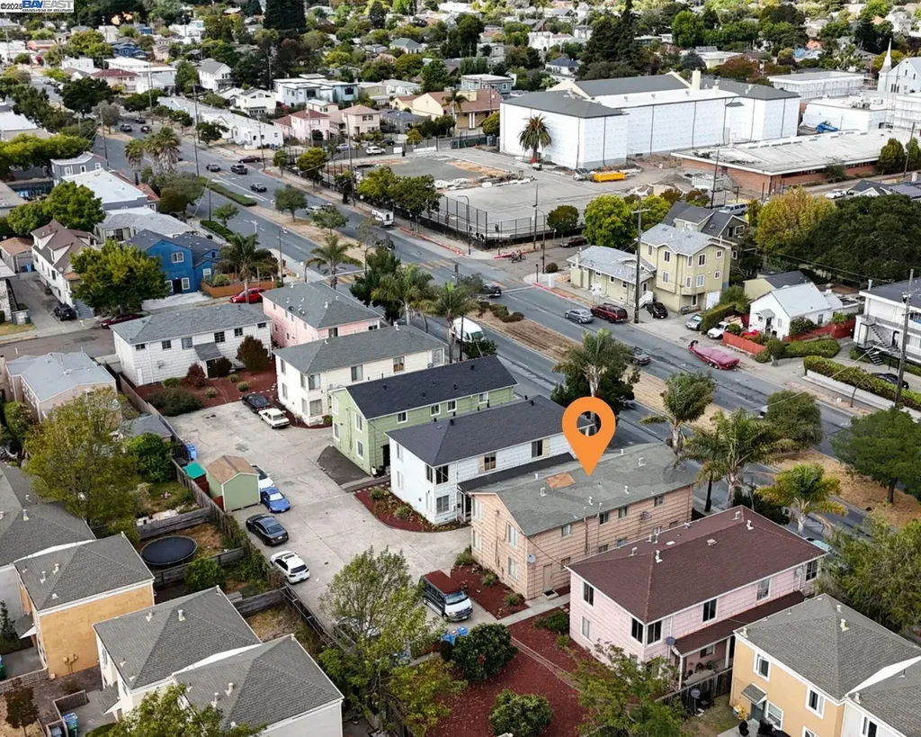 2782 Sacramento Street Berkeley CA 94702