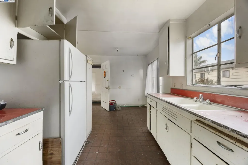 1450 Ward Street Berkeley CA 94702