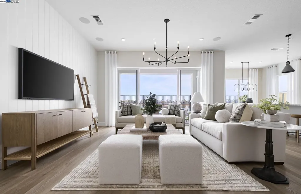 550 Lee Loop Discovery Bay CA 94505