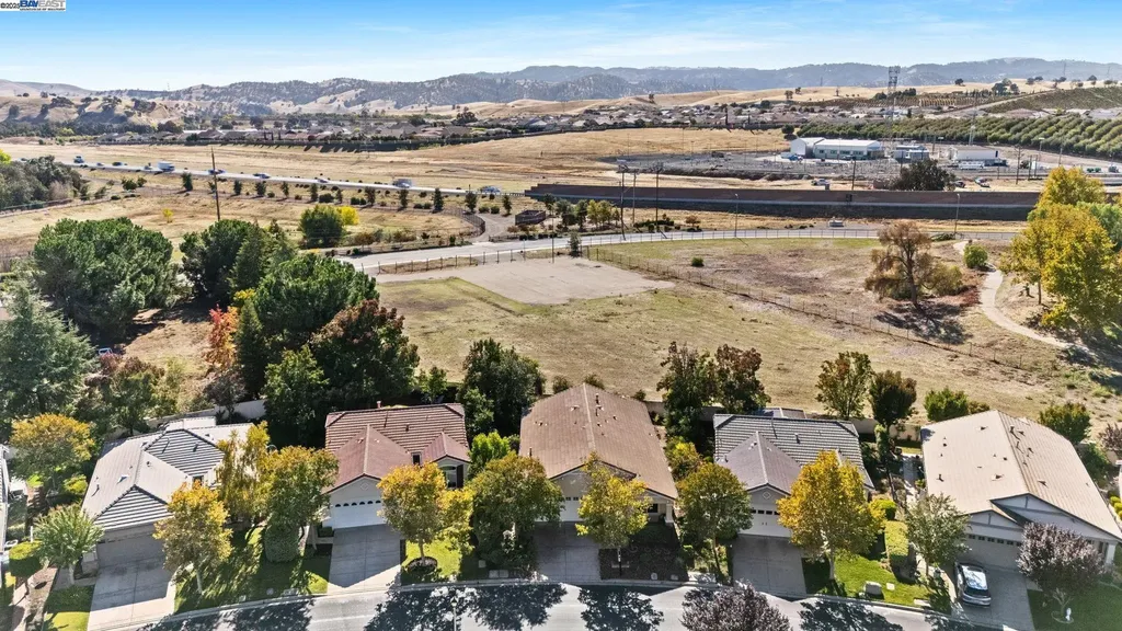 993 Centennial Drive Brentwood CA 94513