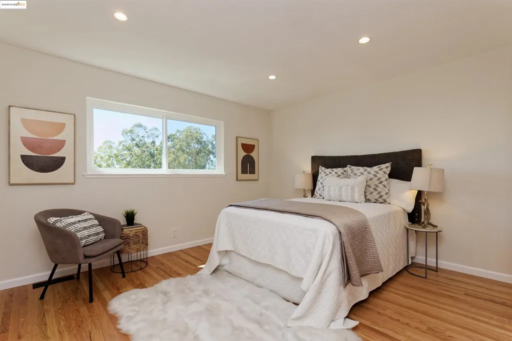 2093 Braemar Road Oakland CA 94602