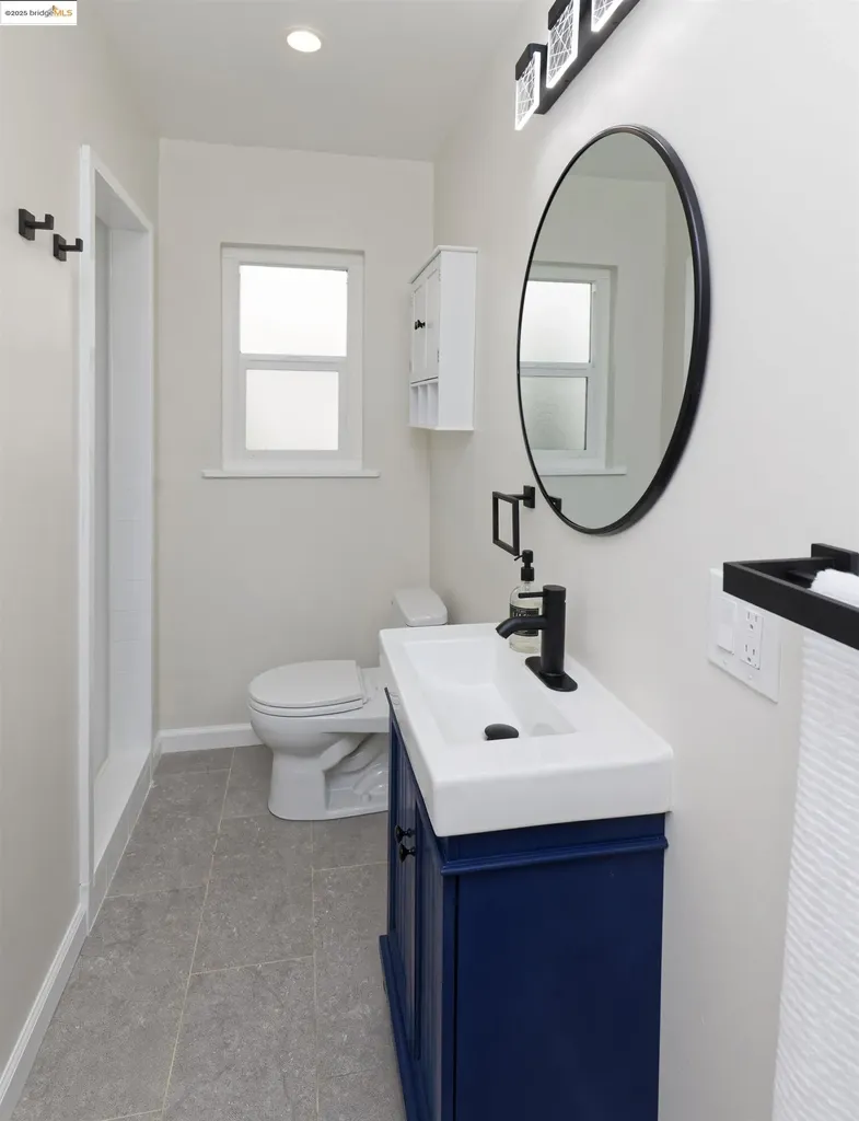 2093 Braemar Road Oakland CA 94602