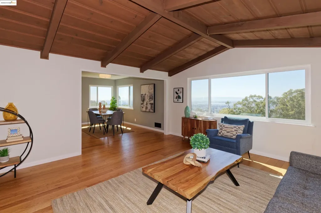 2093 Braemar Road Oakland CA 94602