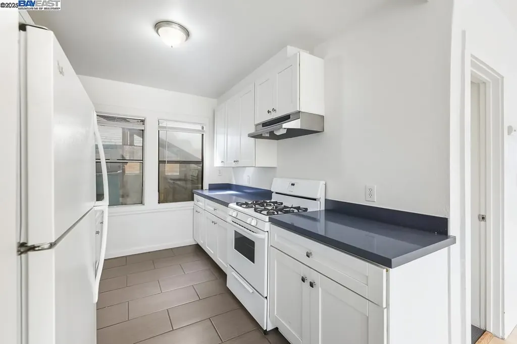 2138 19th Avenue Oakland CA 94606