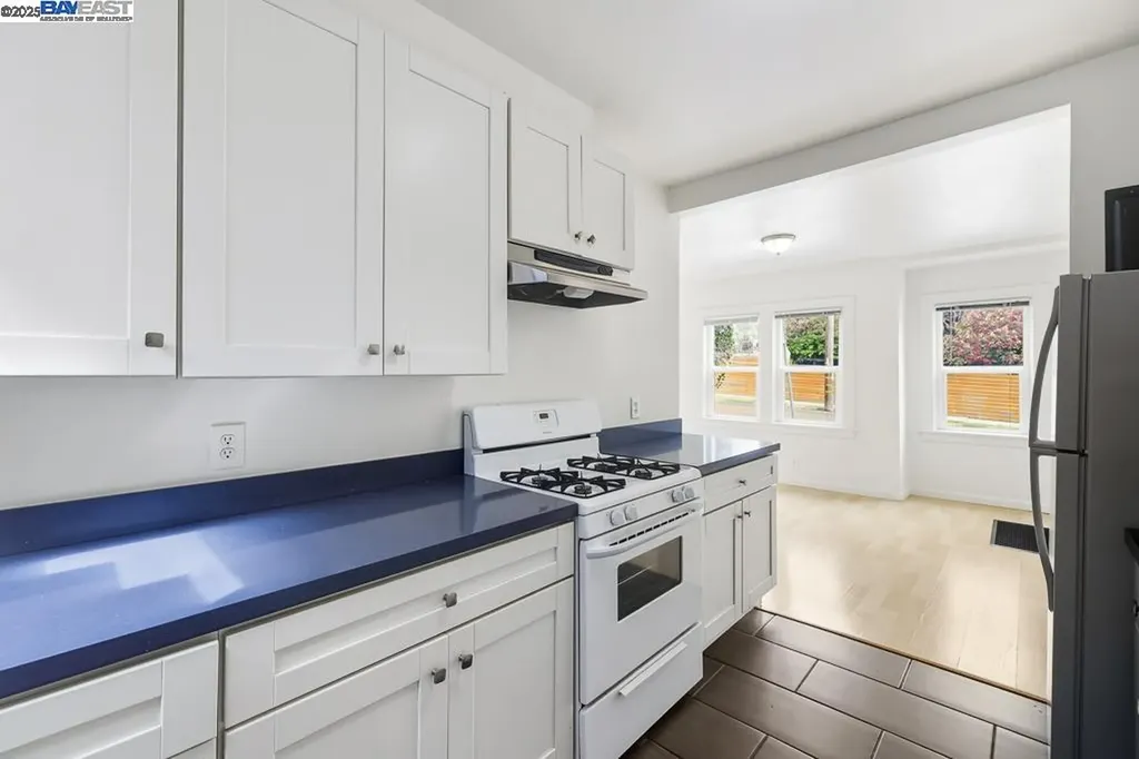 2138 19th Avenue Oakland CA 94606