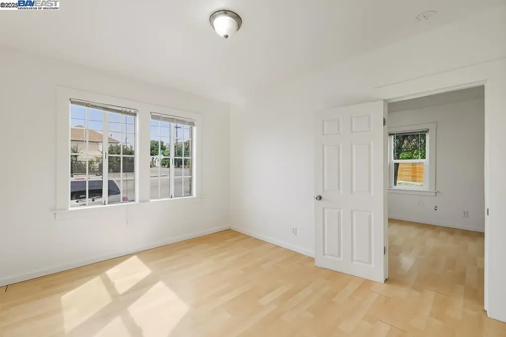 2138 19th Avenue Oakland CA 94606