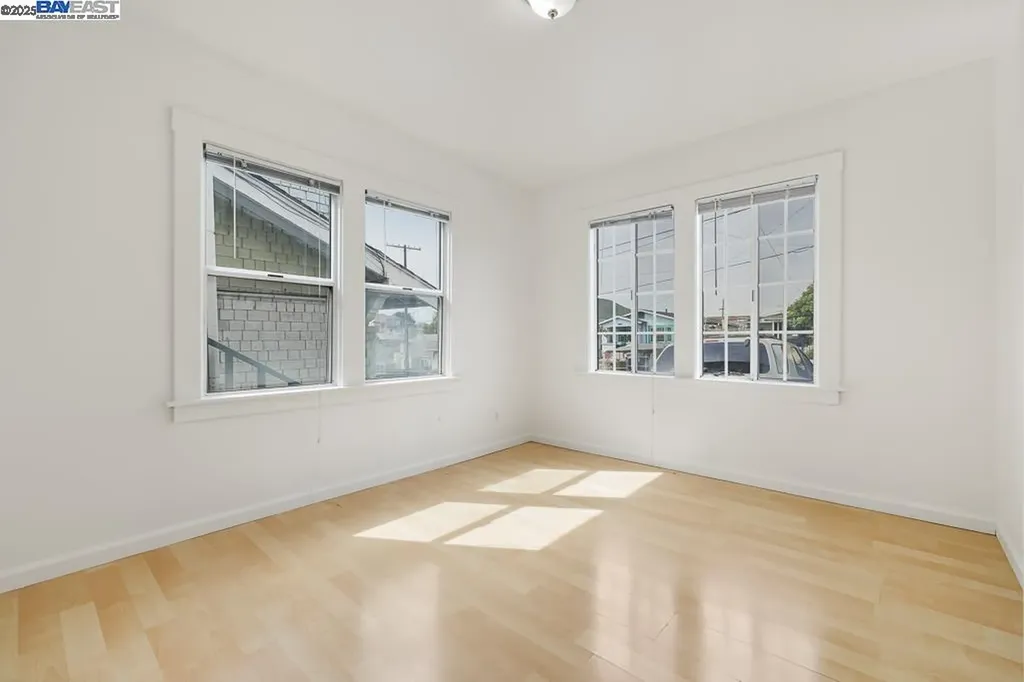 2138 19th Avenue Oakland CA 94606