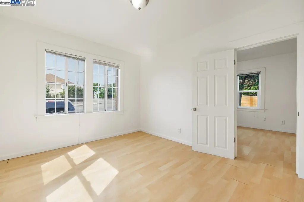 2138 19th Avenue Oakland CA 94606