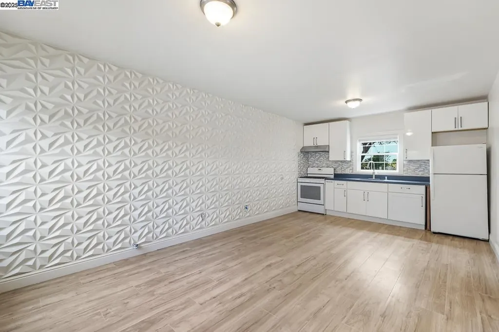 2138 19th Avenue Oakland CA 94606