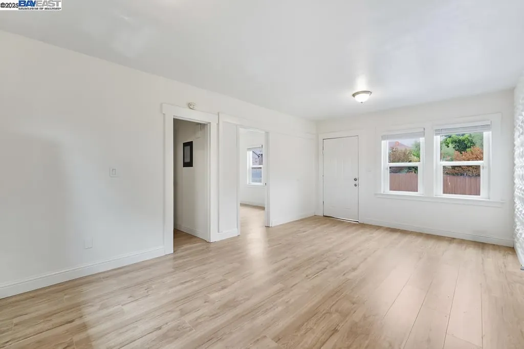 2138 19th Avenue Oakland CA 94606