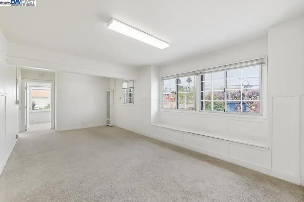 2138 19th Avenue Oakland CA 94606