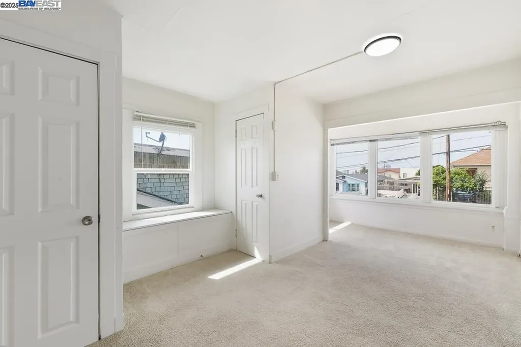 2138 19th Avenue Oakland CA 94606